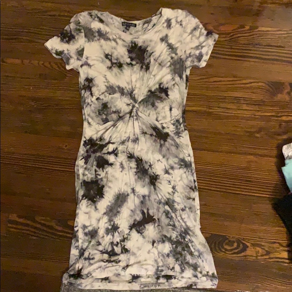 Tye dye, open-front tee dress